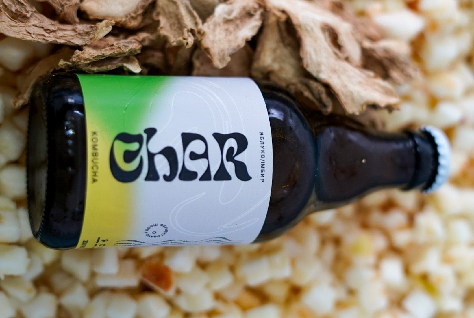 Комбуча Char зі смаком яблука та імбиру – натуральна комбуча з Києва