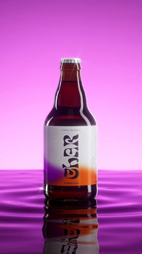 Комбуча Char зі сливою та гвоздикою – теплий пряний напій, настояний у дубових бочках